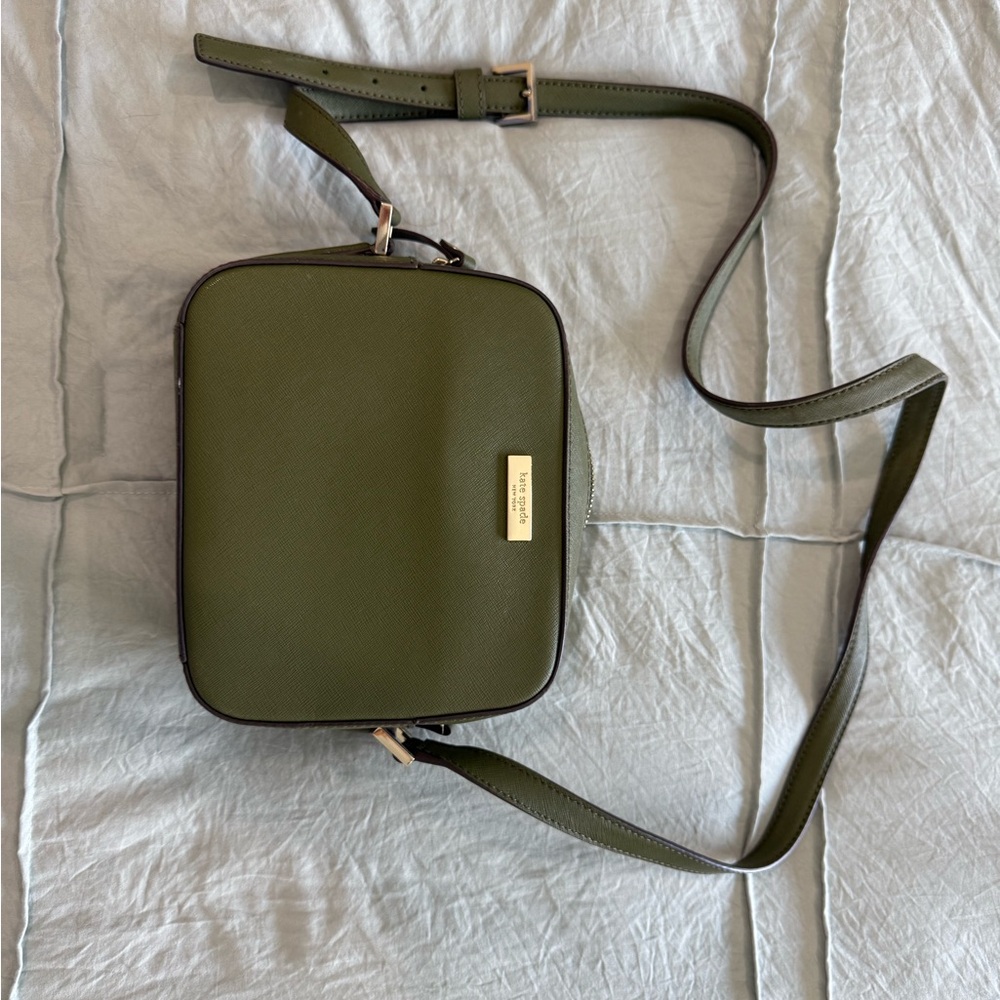 Chic Olive Green Crossbody Bag